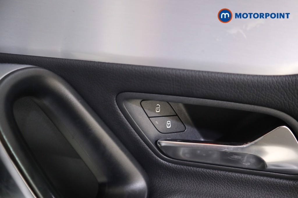 Mercedes-Benz CLA Amg Line Automatic Petrol Coupe - Stock Number (1625313) - 20th supplementary image