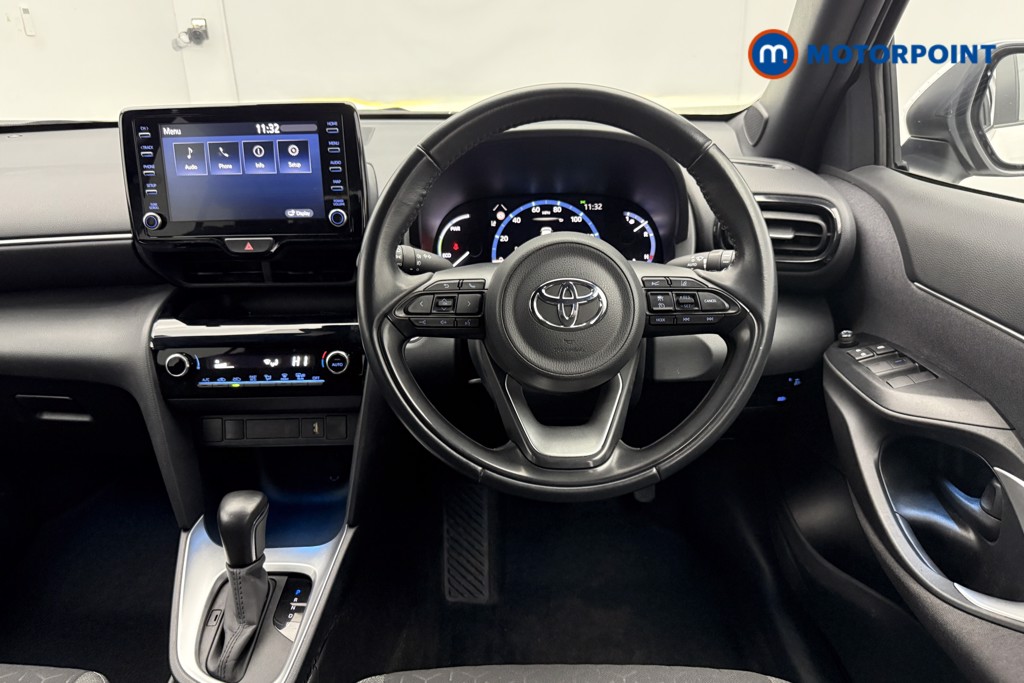 Toyota Yaris Cross Design Automatic Petrol-Electric Hybrid Estate - Stock Number (1625390) - 2nd supplementary image