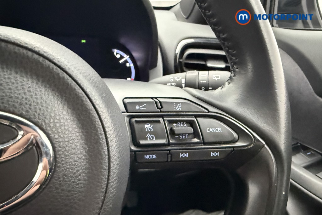 Toyota Yaris Cross Design Automatic Petrol-Electric Hybrid Estate - Stock Number (1625390) - 8th supplementary image
