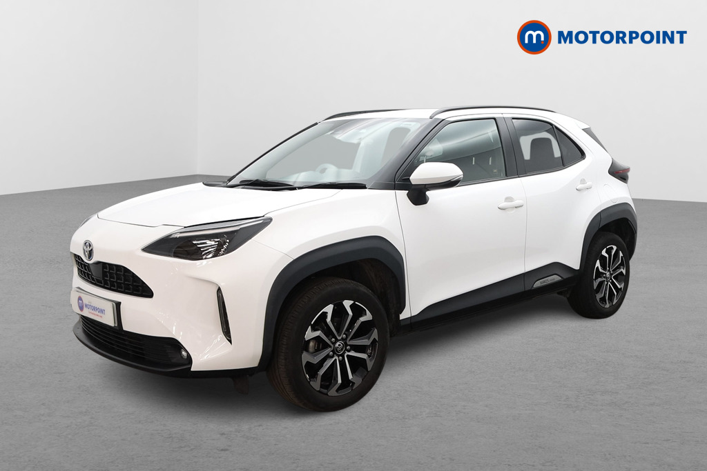 Toyota Yaris Cross Design Automatic Petrol-Electric Hybrid Estate - Stock Number (1625390) - Passenger side front corner