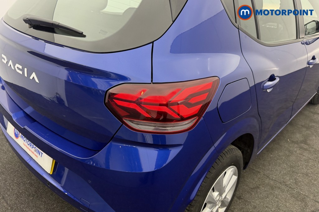 Dacia Sandero Expression Manual Petrol Hatchback - Stock Number (1625414) - 21st supplementary image