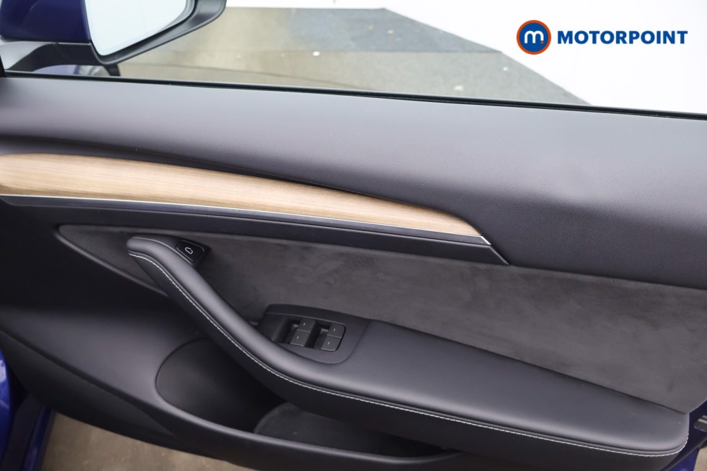 Tesla Model 3 Rwd 4Dr Auto Automatic Electric Saloon - Stock Number (1625516) - 7th supplementary image