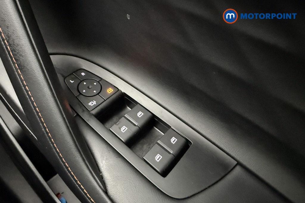 Mg Motor Uk HS Trophy Automatic Petrol Plug-In Hybrid SUV - Stock Number (1625775) - 18th supplementary image