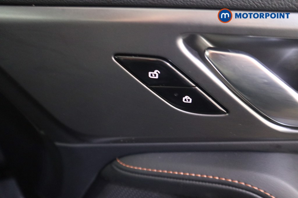 Mg Motor Uk HS Trophy Automatic Petrol Plug-In Hybrid SUV - Stock Number (1625809) - 12th supplementary image