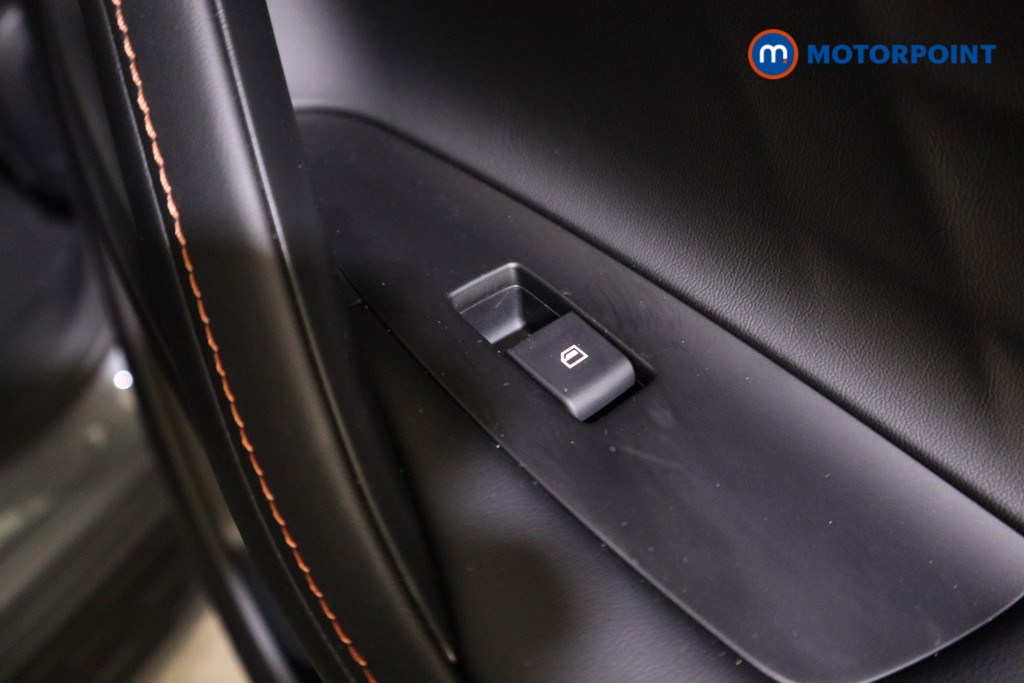 Mg Motor Uk HS Trophy Automatic Petrol Plug-In Hybrid SUV - Stock Number (1625809) - 19th supplementary image