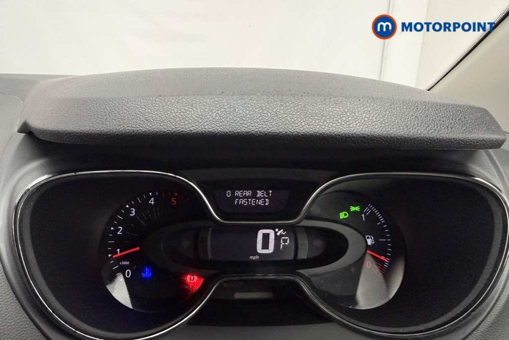 Renault Captur Iconic Automatic Diesel SUV - Stock Number (1625867) - 6th supplementary image