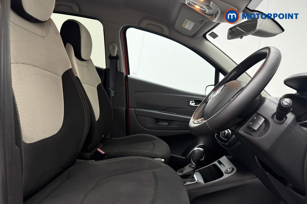 Renault Captur Iconic Automatic Diesel SUV - Stock Number (1625867) - 8th supplementary image