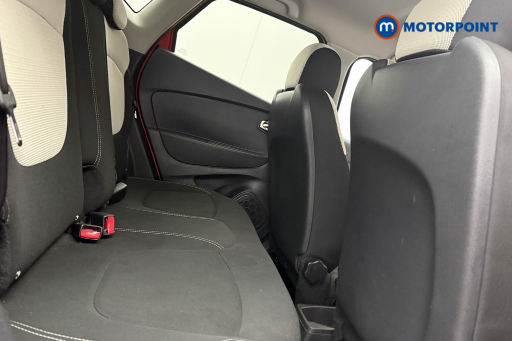 Renault Captur Iconic Automatic Diesel SUV - Stock Number (1625867) - 9th supplementary image