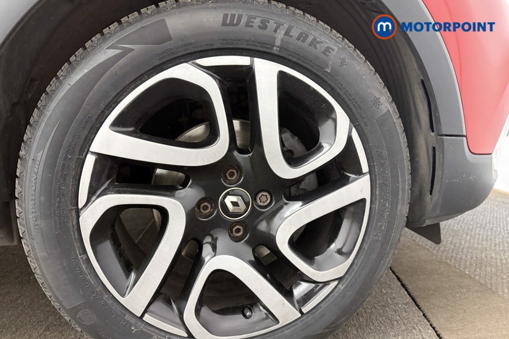 Renault Captur Iconic Automatic Diesel SUV - Stock Number (1625867) - 11th supplementary image