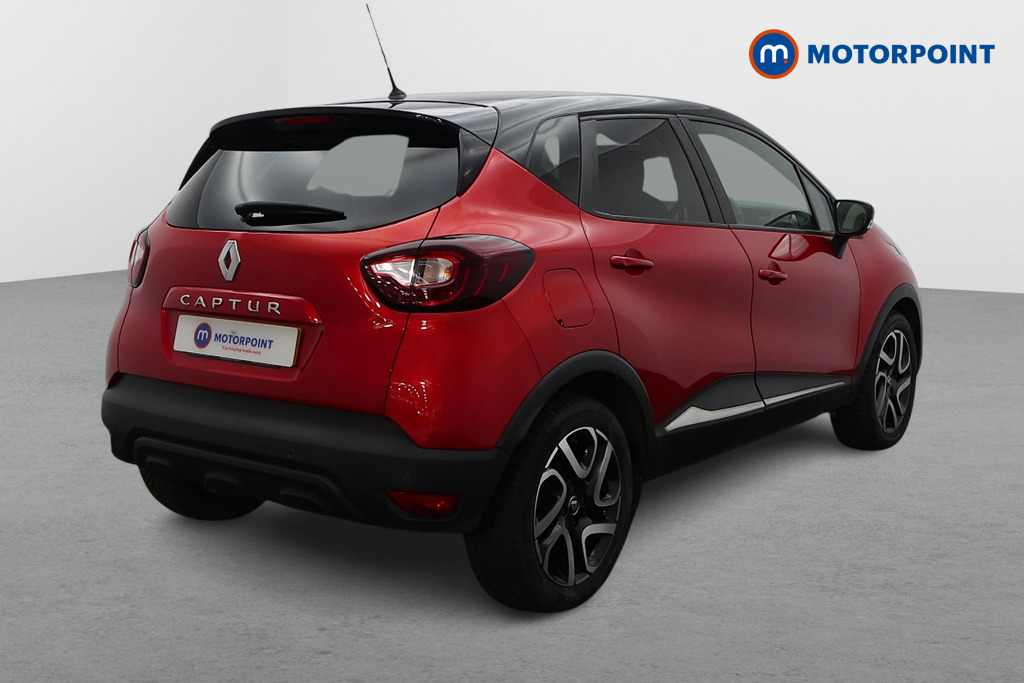 Renault Captur Iconic Automatic Diesel SUV - Stock Number (1625867) - Drivers side rear corner