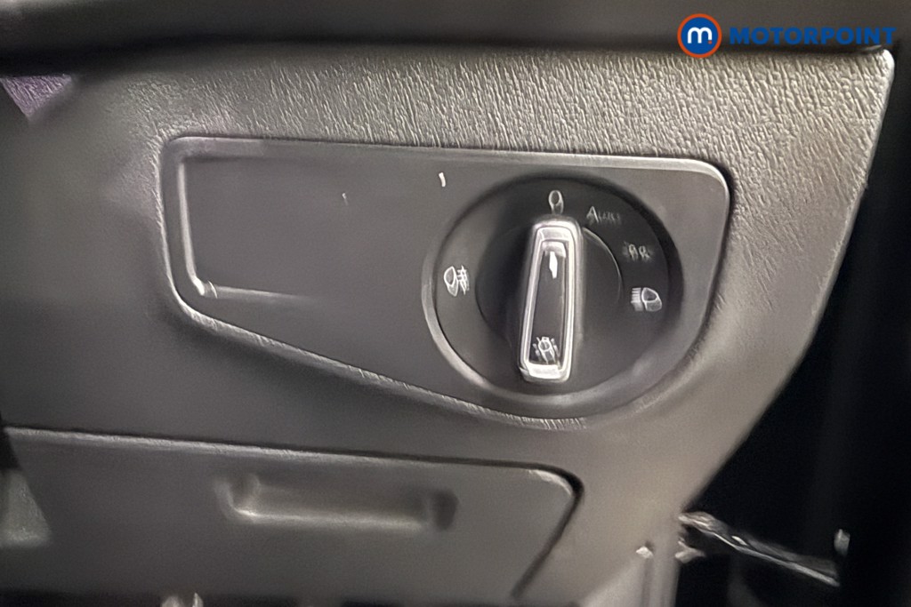 Volkswagen Tiguan Allspace Life Automatic Petrol SUV - Stock Number (1626252) - 5th supplementary image