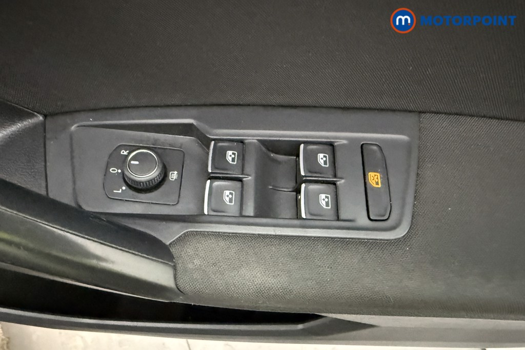 Volkswagen Tiguan Allspace Life Automatic Petrol SUV - Stock Number (1626252) - 15th supplementary image