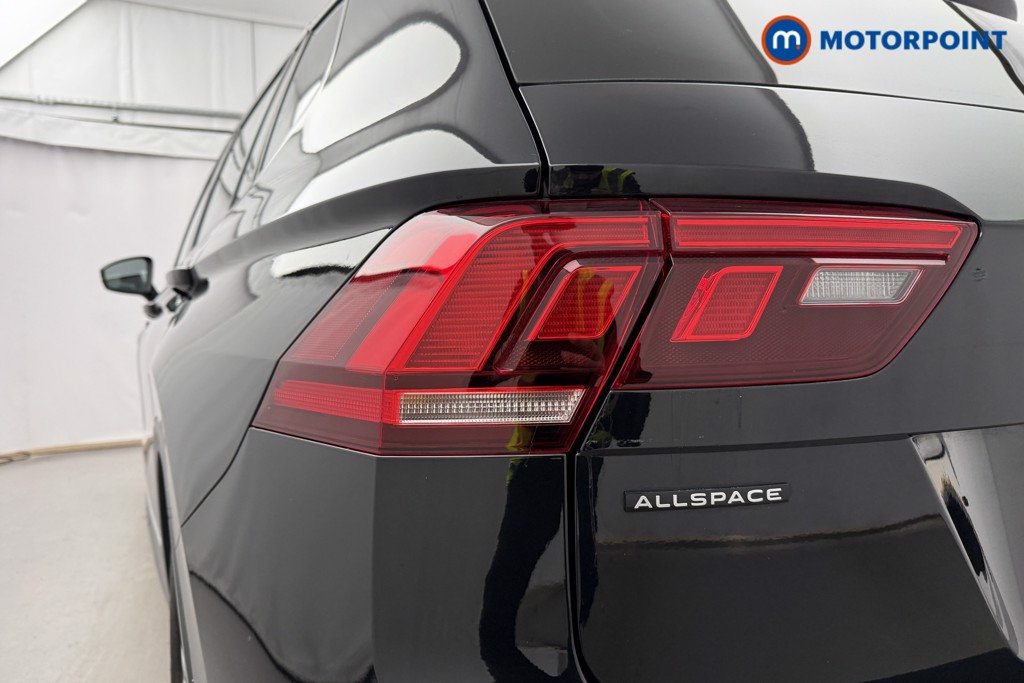 Volkswagen Tiguan Allspace Life Automatic Petrol SUV - Stock Number (1626252) - 22nd supplementary image