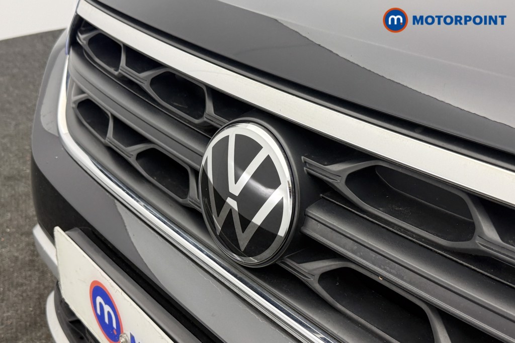 Volkswagen T-Roc Life Manual Petrol SUV - Stock Number (1626448) - 16th supplementary image