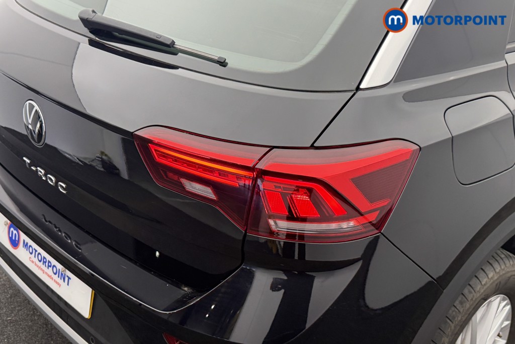 Volkswagen T-Roc Life Manual Petrol SUV - Stock Number (1626448) - 21st supplementary image