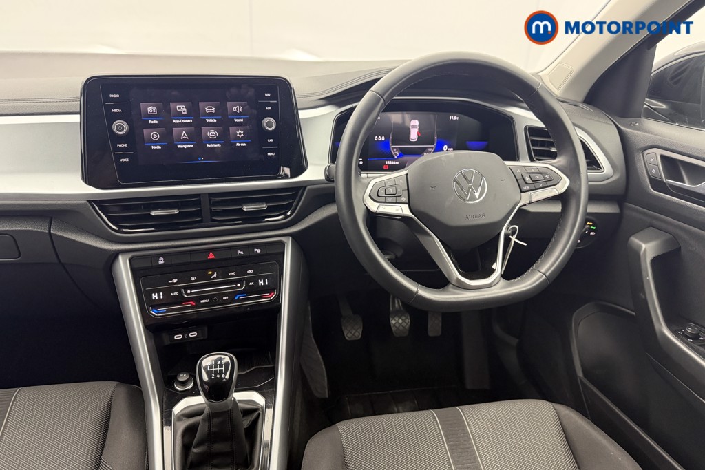 Volkswagen T-Roc Life Manual Petrol SUV - Stock Number (1626448) - 1st supplementary image
