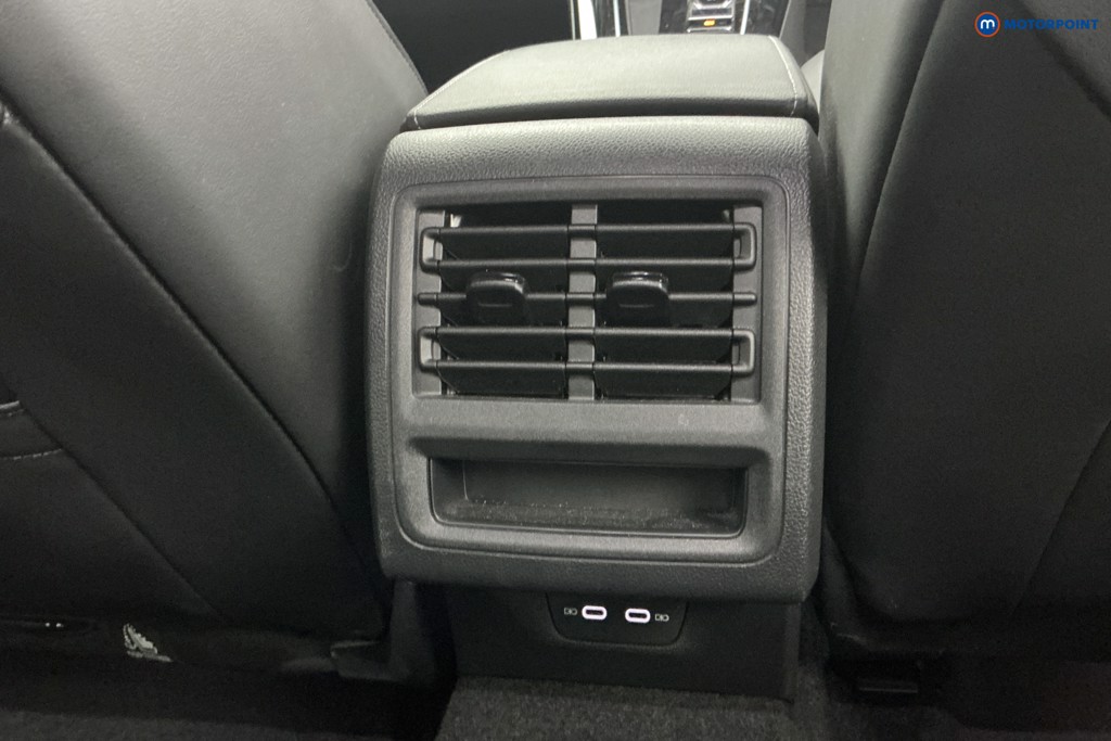 Volkswagen Golf R-Line Automatic Diesel Hatchback - Stock Number (1626575) - 13th supplementary image