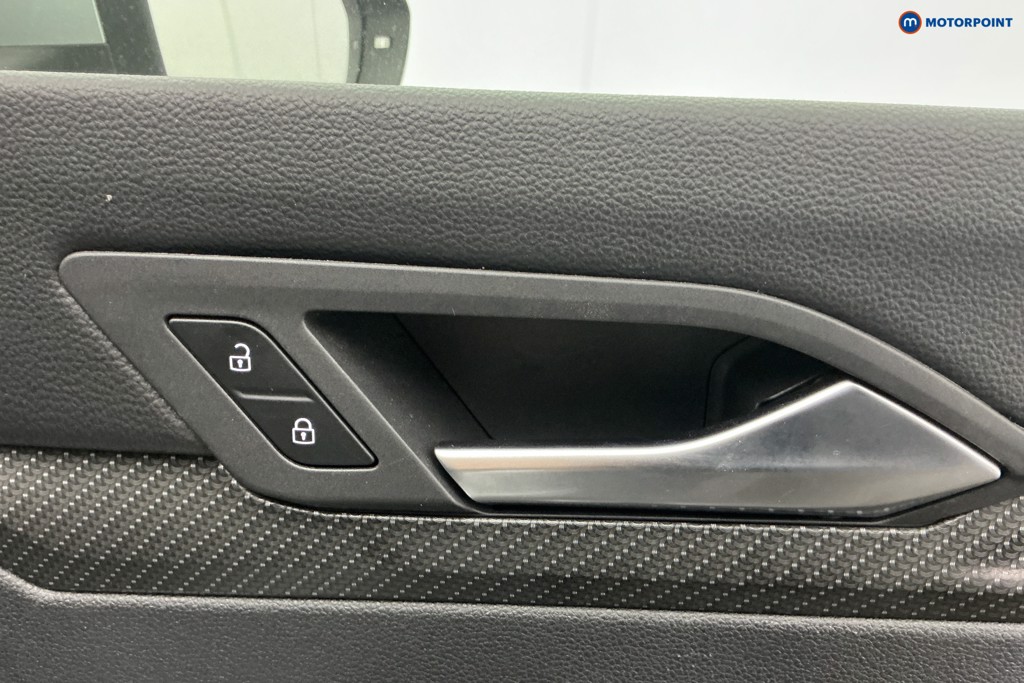 Volkswagen Golf R-Line Automatic Diesel Hatchback - Stock Number (1626575) - 27th supplementary image