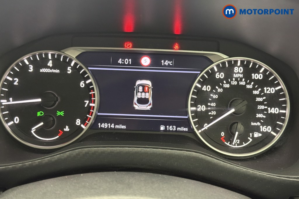 Nissan Juke Acenta Premium Manual Petrol SUV - Stock Number (1626613) - 4th supplementary image