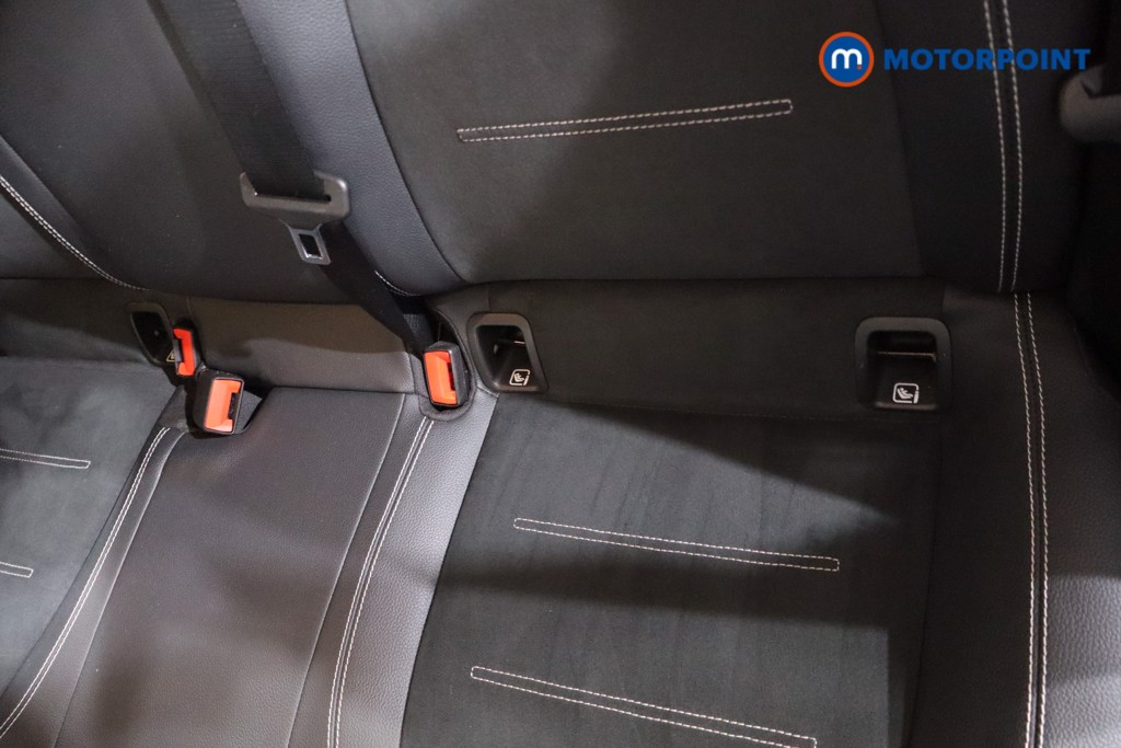 Mercedes-Benz A Class Amg Line Executive Edition Automatic Petrol Saloon - Stock Number (1626704) - 27th supplementary image