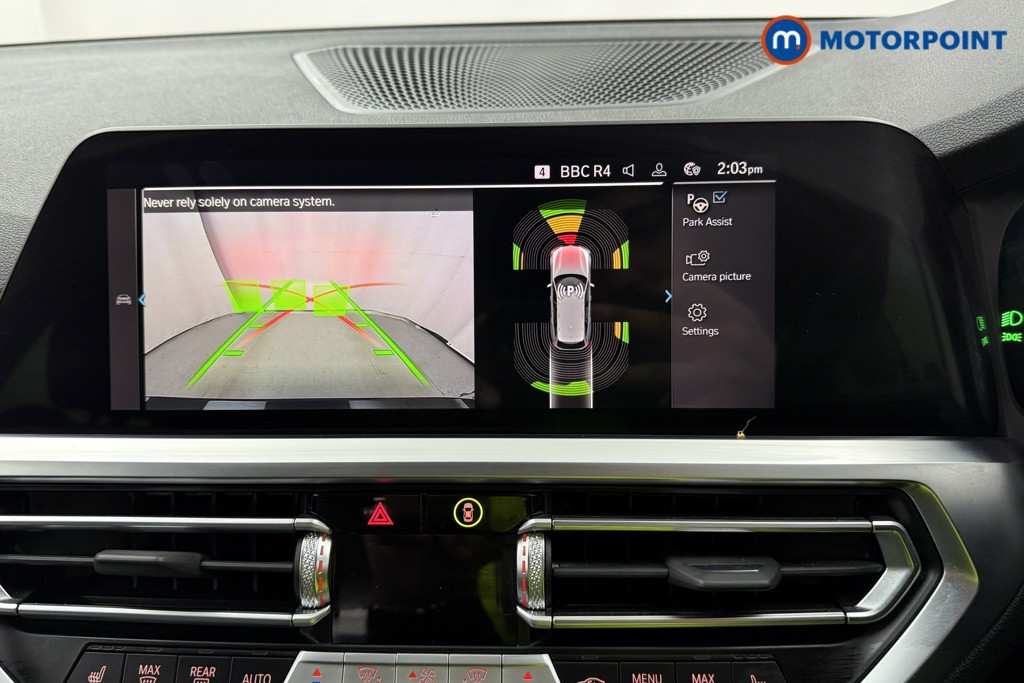 BMW 3 Series Sport Pro Automatic Petrol Plug-In Hybrid Estate - Stock Number (1626713) - 9th supplementary image