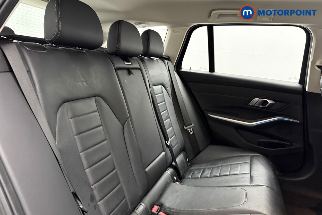 BMW 3 Series Sport Pro Automatic Petrol Plug-In Hybrid Estate - Stock Number (1626713) - 19th supplementary image