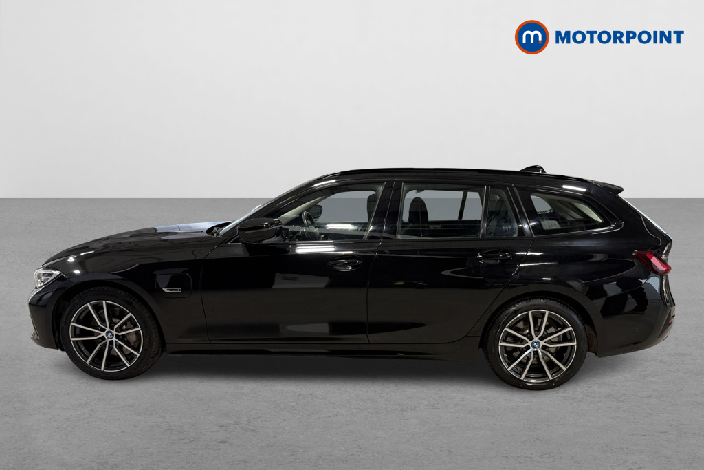 BMW 3 Series Sport Pro Automatic Petrol Plug-In Hybrid Estate - Stock Number (1626713) - Passenger side