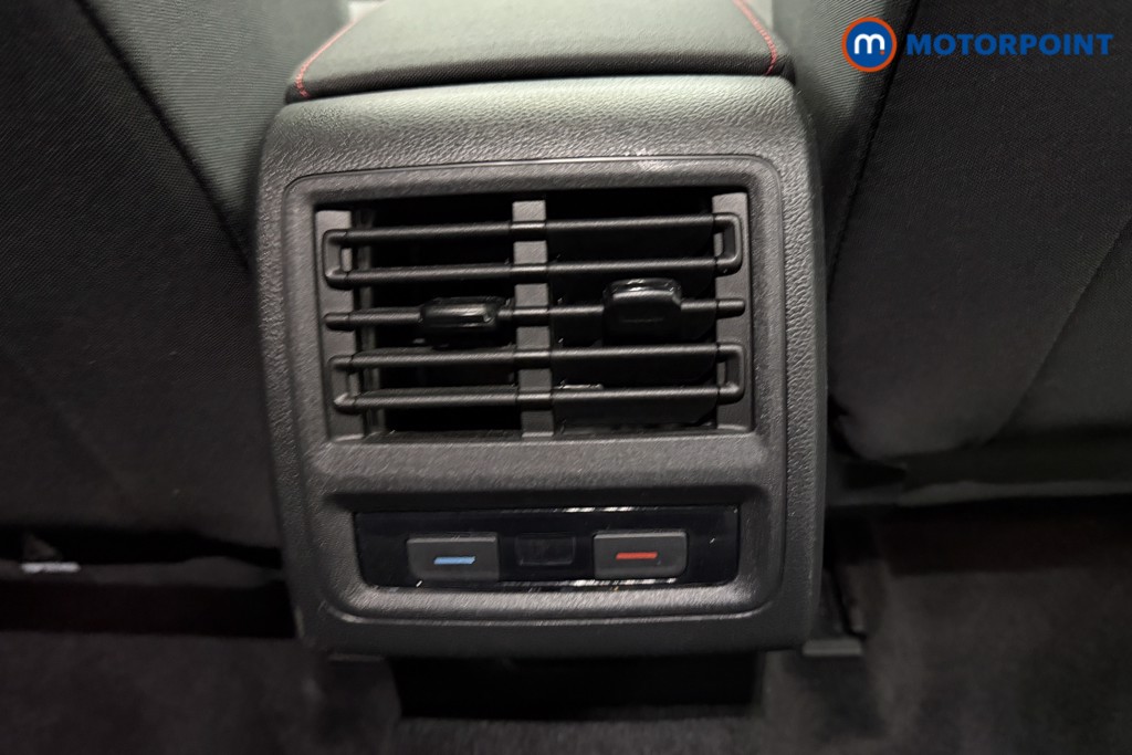 Volkswagen Golf GTI Automatic Petrol Hatchback - Stock Number (1626723) - 16th supplementary image