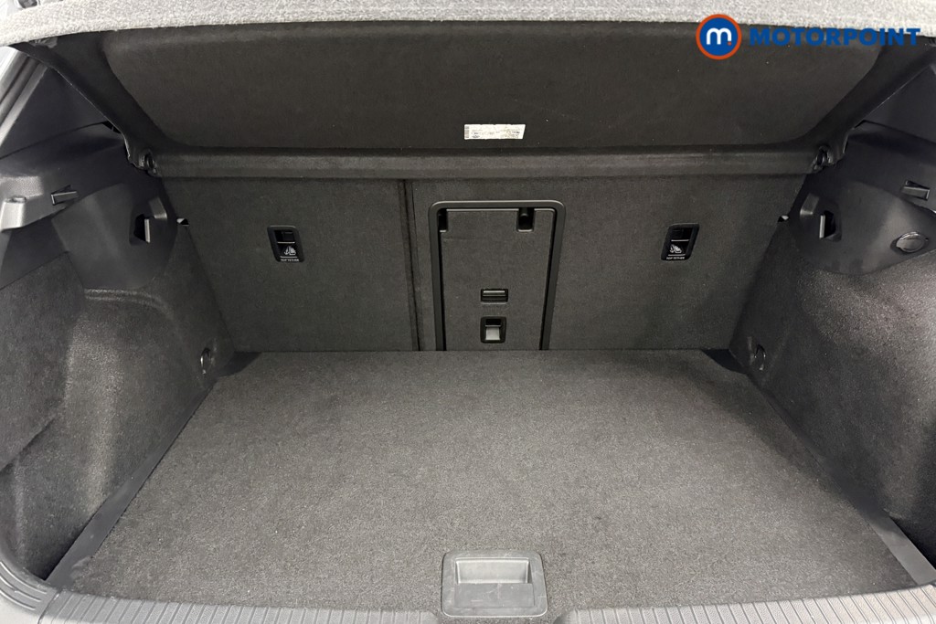 Volkswagen Golf GTI Automatic Petrol Hatchback - Stock Number (1626723) - 19th supplementary image