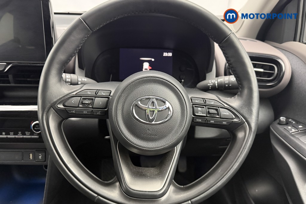 Toyota Yaris Cross Excel Automatic Petrol-Electric Hybrid Estate - Stock Number (1626864) - 5th supplementary image