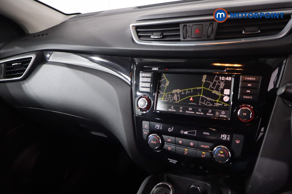Nissan Qashqai N-Connecta Automatic Petrol SUV - Stock Number (1627056) - 19th supplementary image