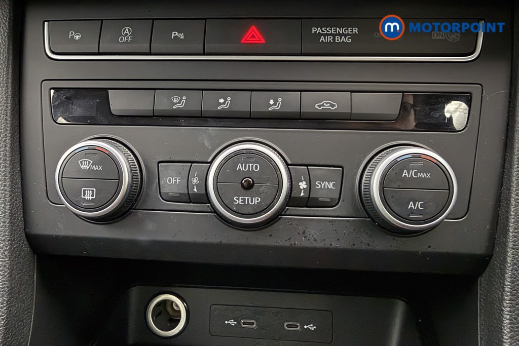 Seat Ateca Se Technology Manual Petrol SUV - Stock Number (1627277) - 16th supplementary image