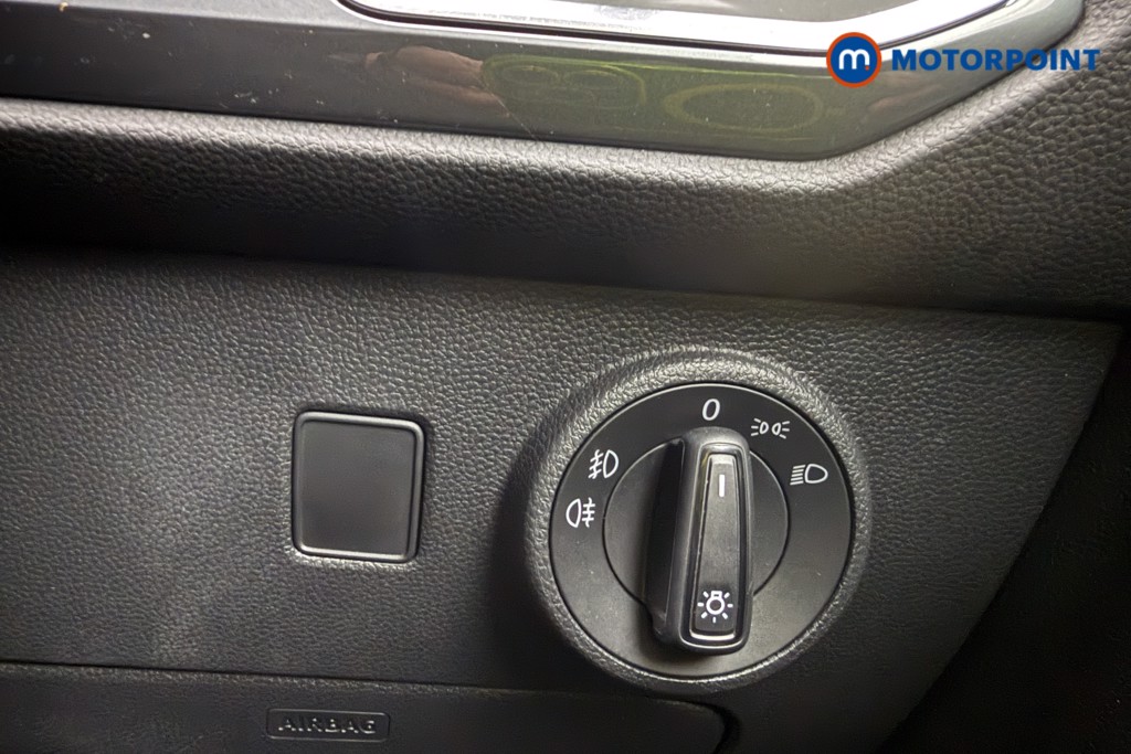 Seat Ateca Se Technology Manual Petrol SUV - Stock Number (1627277) - 17th supplementary image