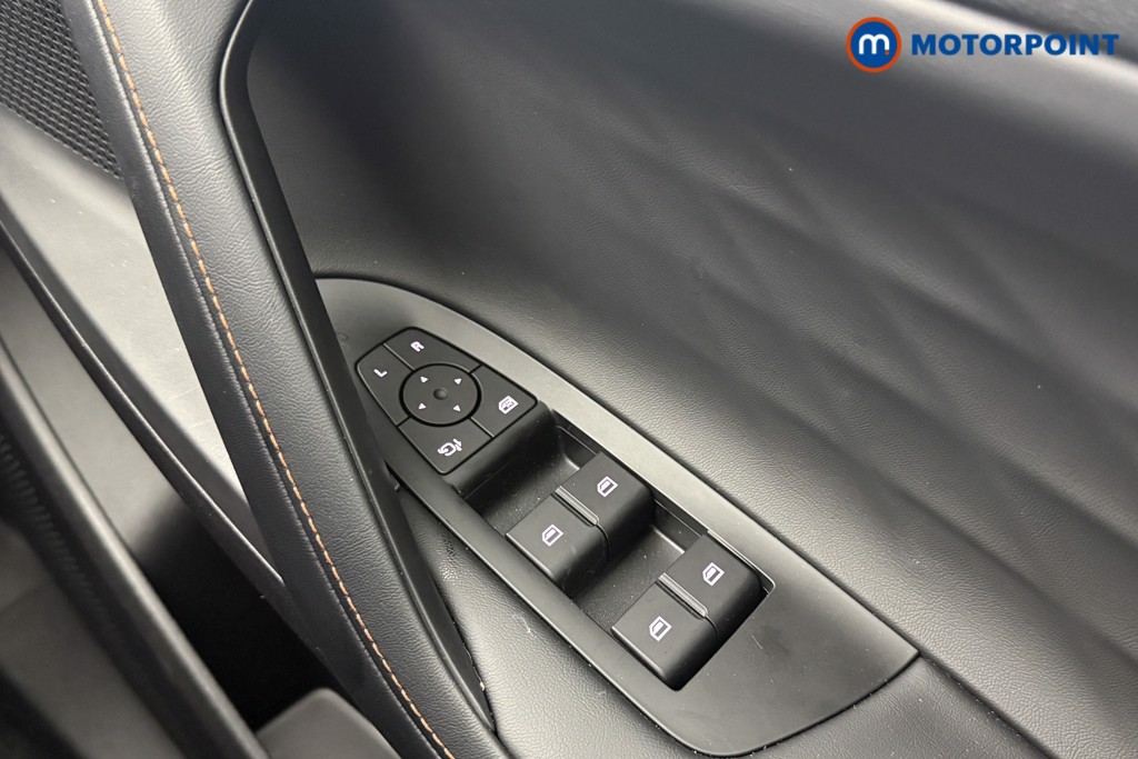 Mg Motor Uk HS Trophy Automatic Petrol Plug-In Hybrid SUV - Stock Number (1627655) - 9th supplementary image