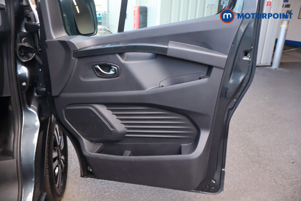 Renault Trafic Extra Sport Automatic Diesel Panel Van - Stock Number (1628415) - 25th supplementary image