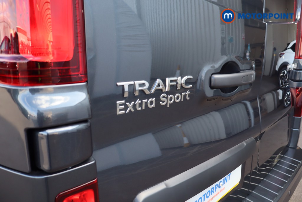 Renault Trafic Extra Sport Automatic Diesel Panel Van - Stock Number (1628415) - 35th supplementary image