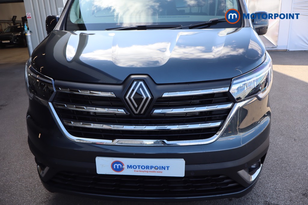 Renault Trafic Extra Sport Automatic Diesel Panel Van - Stock Number (1628415) - Passenger side