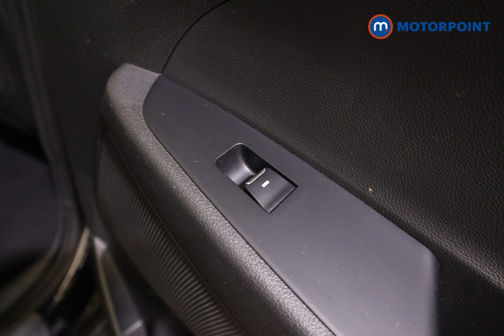 Hyundai Tucson Se Nav Manual Petrol SUV - Stock Number (1628432) - 19th supplementary image