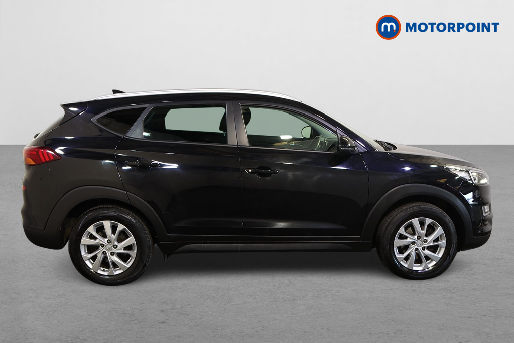 Hyundai Tucson Se Nav Manual Petrol SUV - Stock Number (1628432) - Drivers side