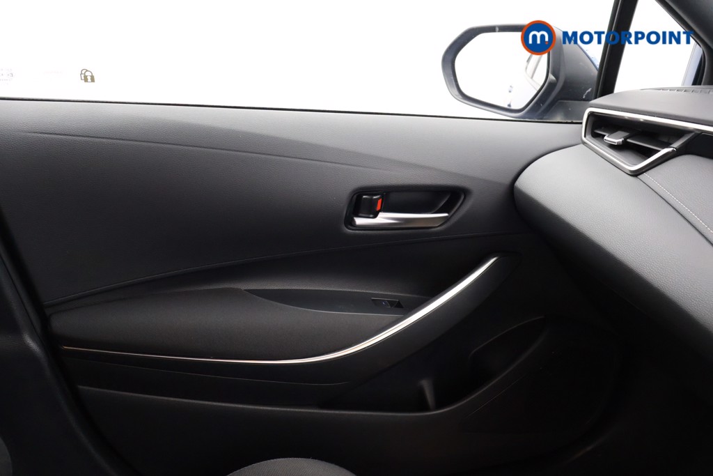 Toyota Corolla Icon Tech Automatic Petrol-Electric Hybrid Hatchback - Stock Number (1628440) - 10th supplementary image