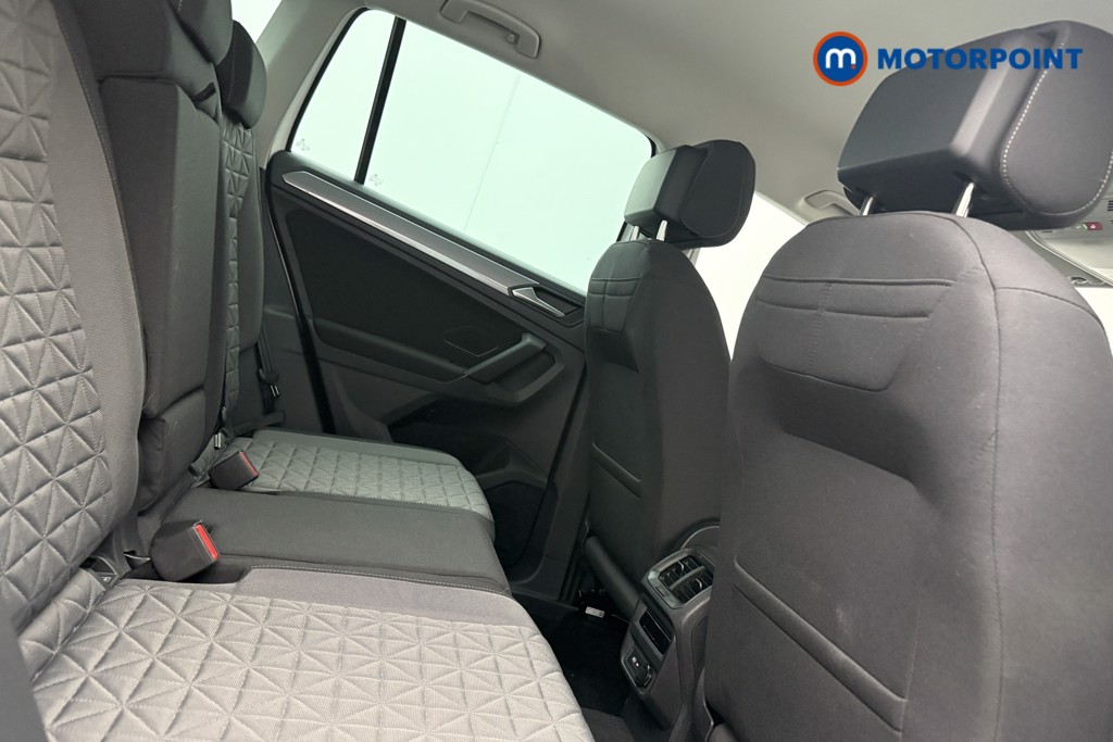 Volkswagen Tiguan Life Manual Diesel SUV - Stock Number (1628562) - 9th supplementary image
