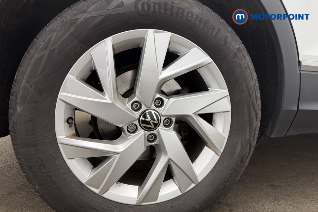 Volkswagen Tiguan Life Manual Diesel SUV - Stock Number (1628562) - 10th supplementary image