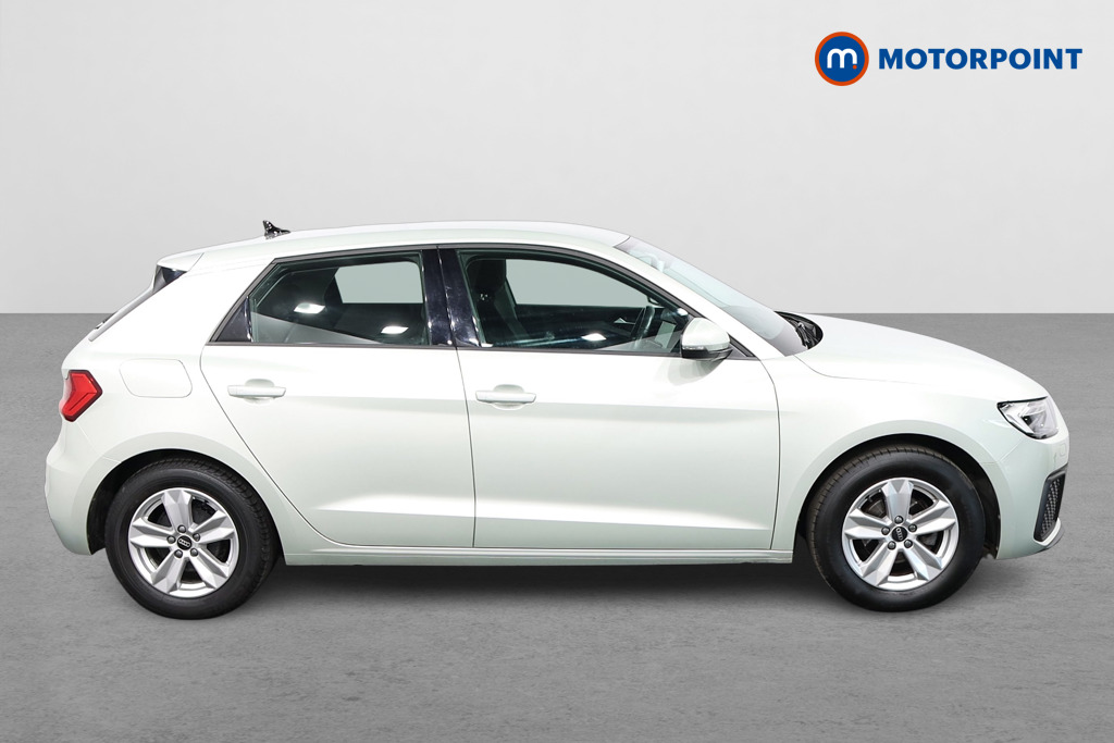 Audi A1 Technik Manual Petrol Hatchback - Stock Number (1628682) - Drivers side