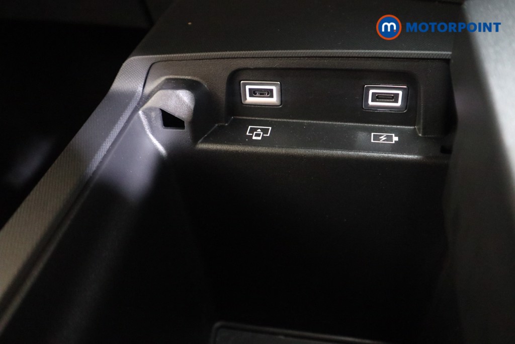 Peugeot 3008 GT Automatic Petrol SUV - Stock Number (1628960) - 11th supplementary image