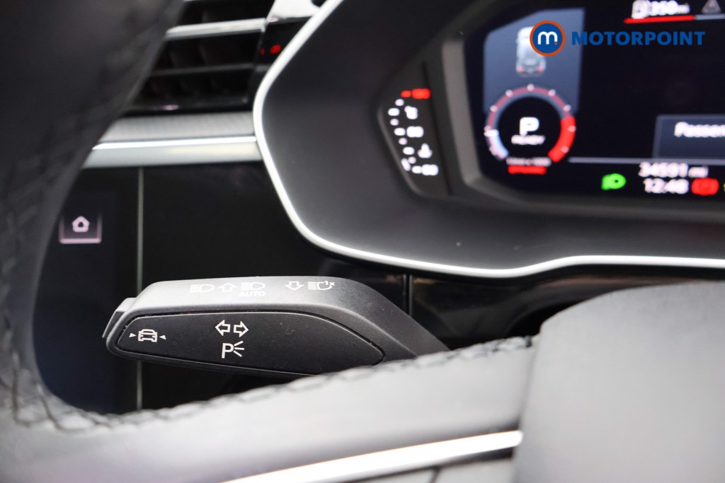 Audi Q3 Technik Automatic Petrol SUV - Stock Number (1629078) - 5th supplementary image