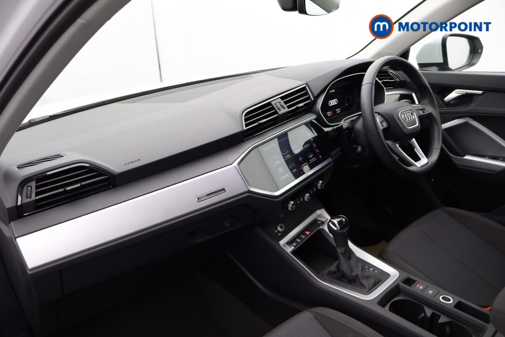 Audi Q3 Technik Automatic Petrol SUV - Stock Number (1629078) - 17th supplementary image
