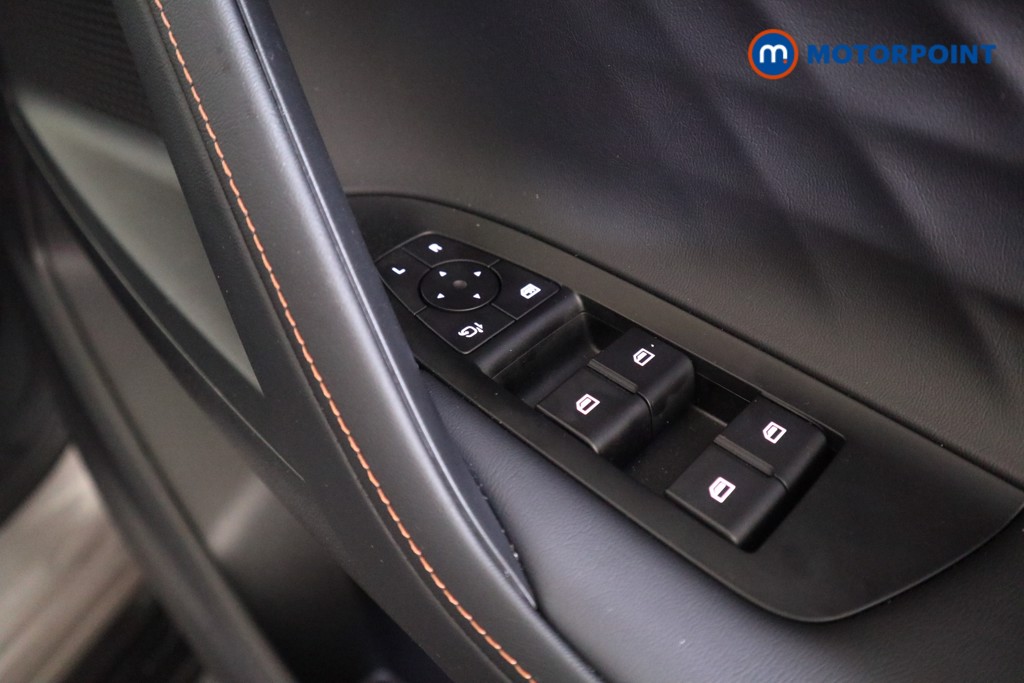 Mg Motor Uk HS Trophy Automatic Petrol Plug-In Hybrid SUV - Stock Number (1629129) - 13th supplementary image