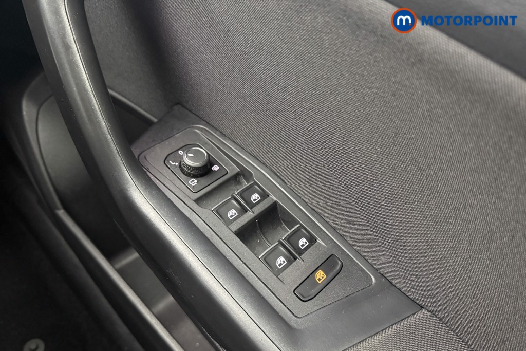 Volkswagen T-Roc Black Edition Automatic Petrol SUV - Stock Number (1629244) - 11th supplementary image