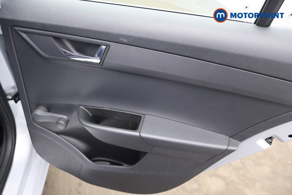 Skoda Fabia Se L Manual Petrol Hatchback - Stock Number (1629300) - 14th supplementary image