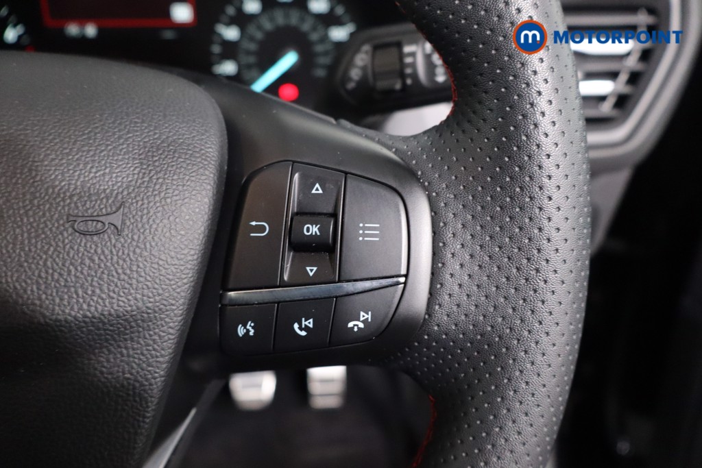 Ford Focus St-Line Manual Petrol Estate - Stock Number (1629353) - 8th supplementary image